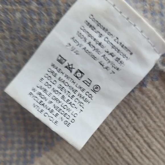 Floral Patterned Cardigan and Blessed Sweater bundle 3 Set - Picture 3 of 9